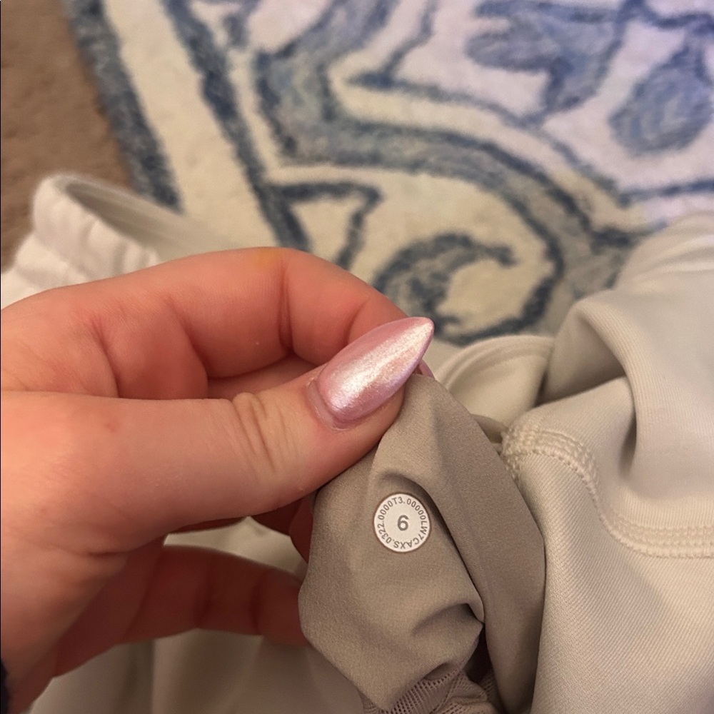 Lululemon Soft Stream Set - image 5